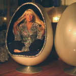 PJ_in_egg_chair_copy.jpg